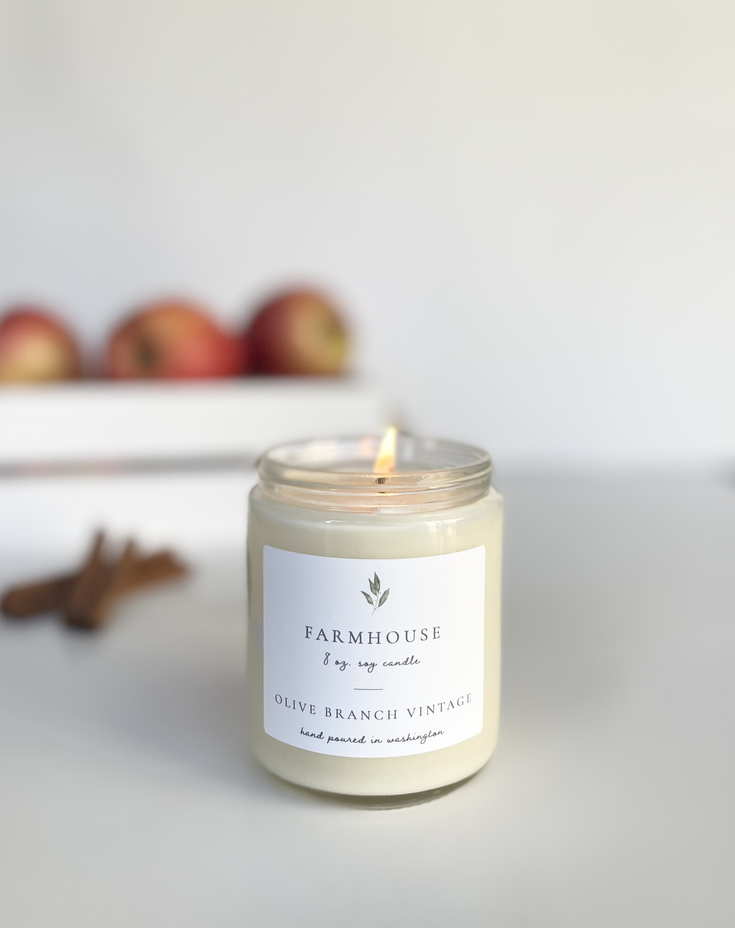 Farmhouse 8 oz candle