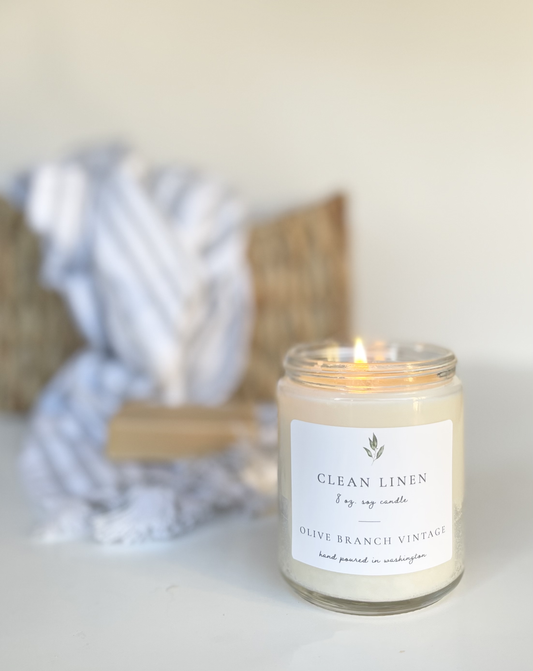 Clean Linen 8 oz candle